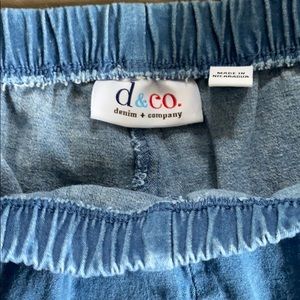 Denim and Co. Capris